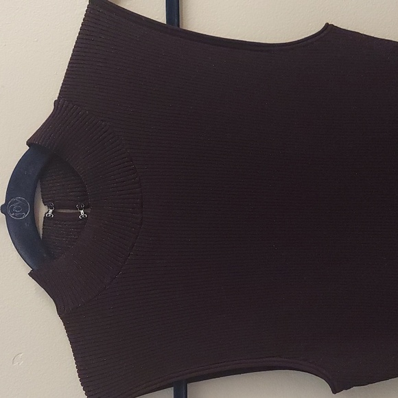 THEORY Cutout Metallic Ribbed Knit Fit-and-Flare Sleeveless Dress In Merlot - Picture 7 of 16